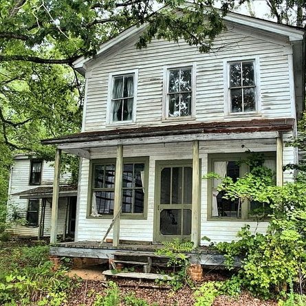 Distressed Properties